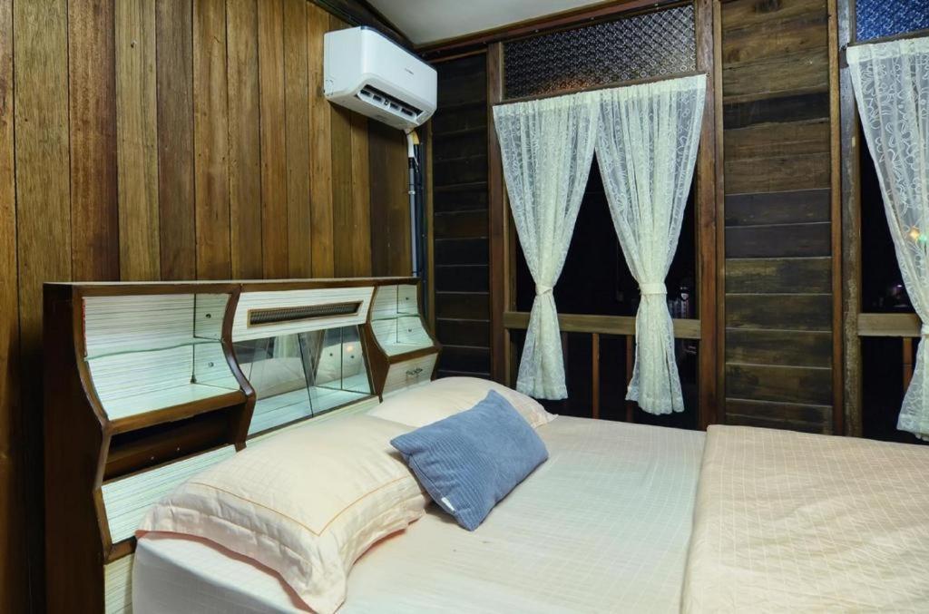 Oyo Home 90745 Desa Balqis Beach Resort Malacca Eksteriør billede