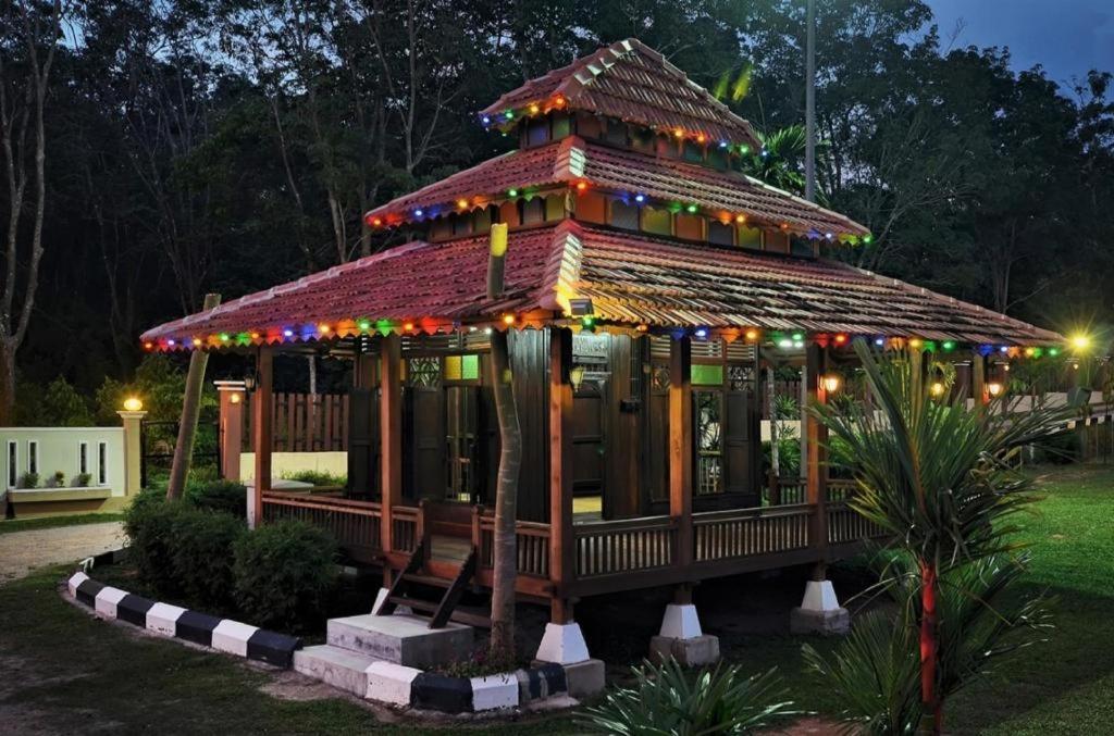 Oyo Home 90745 Desa Balqis Beach Resort Malacca Eksteriør billede