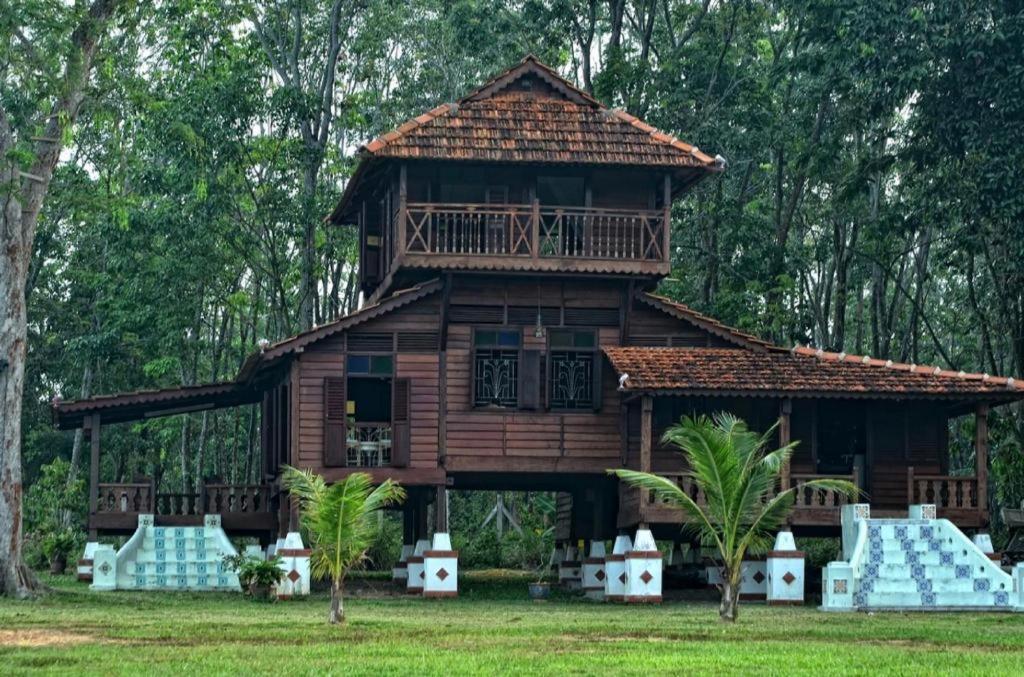 Oyo Home 90745 Desa Balqis Beach Resort Malacca Eksteriør billede